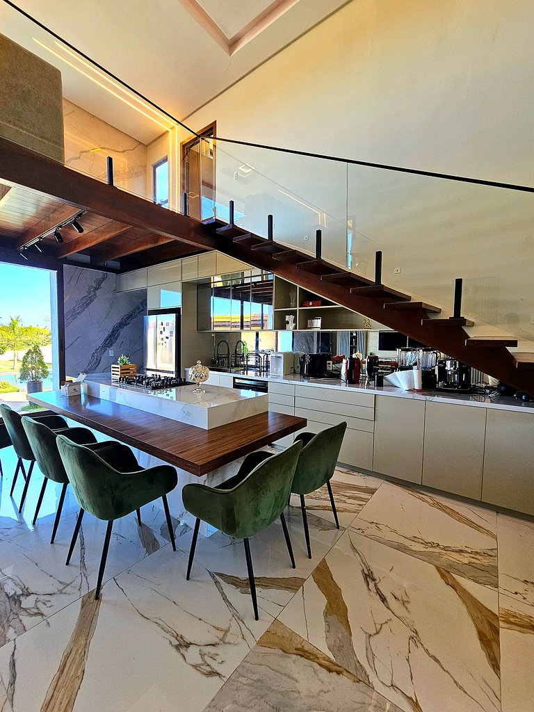 Incrível Casa LUXO, menos de 10min do Centro Porto