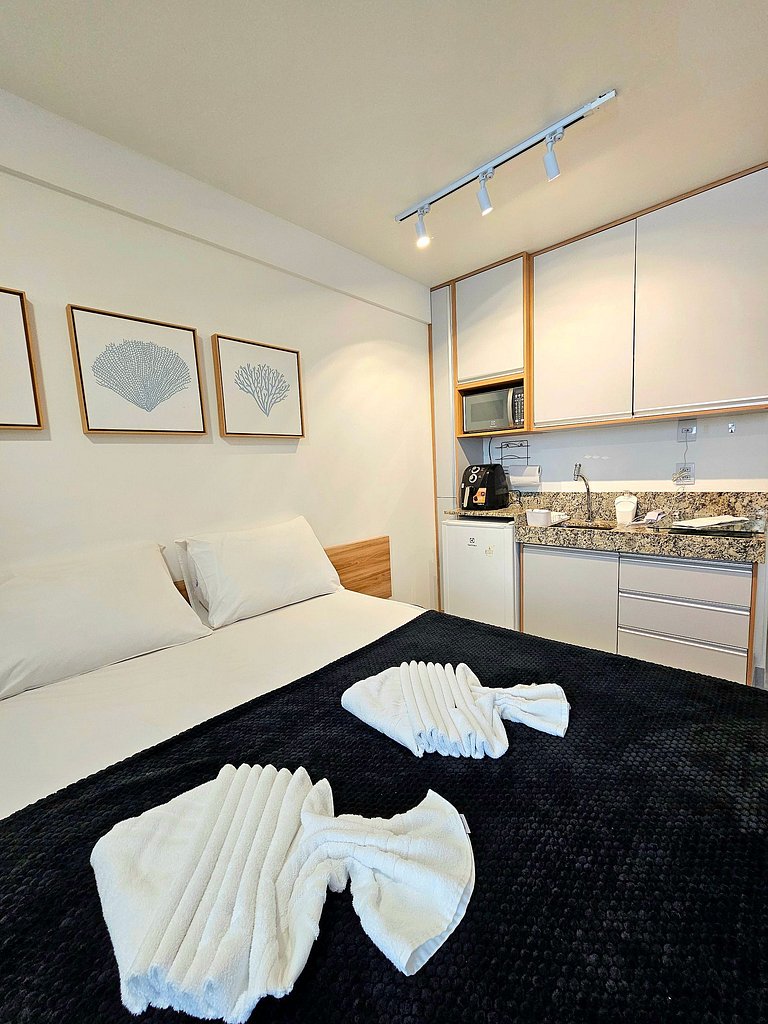 Luxo e estilo com Piscina Privativa no Nixxus