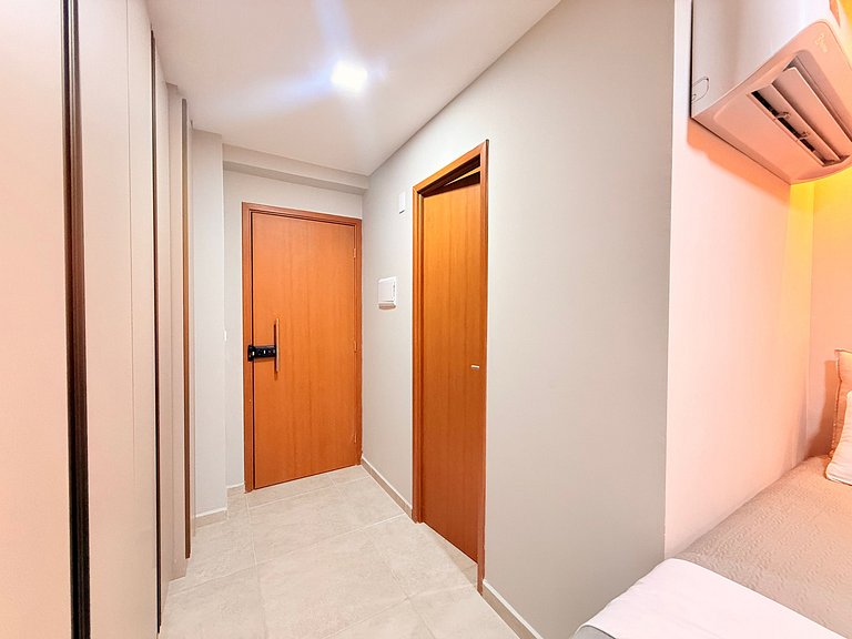 Luxuoso e Equipado Studio no Max Carneiros