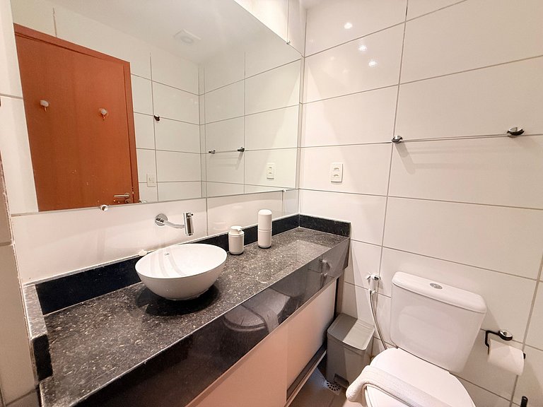 Luxuoso e Equipado Studio no Max Carneiros