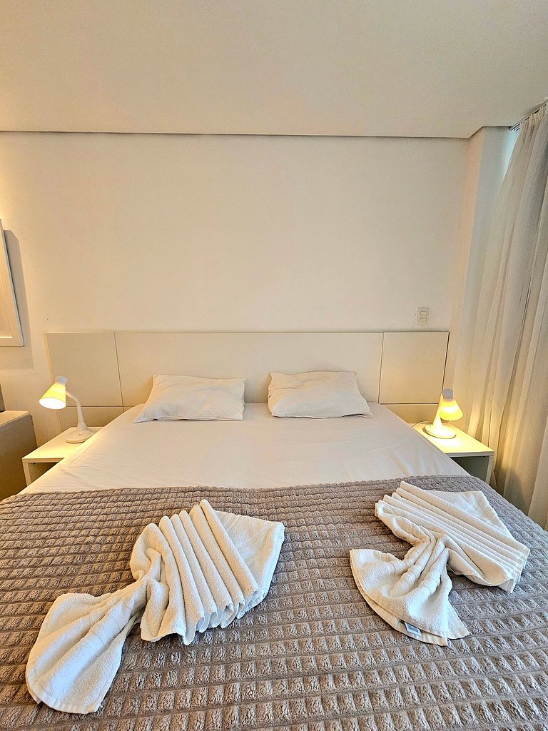 Incrível Studio c/ varanda gourmet Centro de Porto