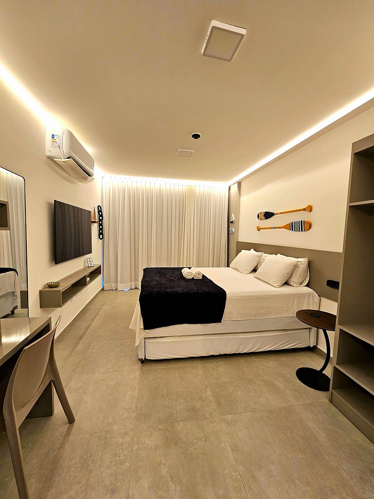 Luxo com varanda gourmet no BC Solare #314B