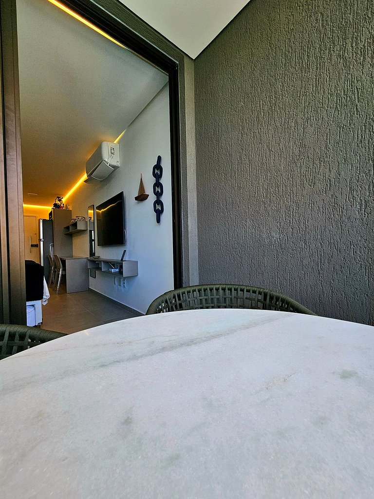 Luxo com varanda gourmet no BC Solare #314B