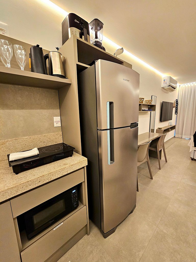 Luxo com varanda gourmet no BC Solare #314B