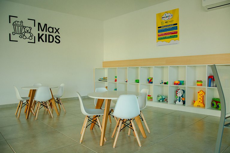 Luxuoso e Equipado Studio no Max Carneiros
