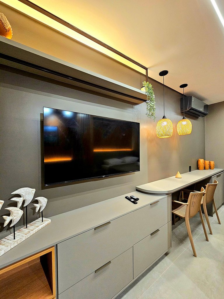Luxo Supremo c/ varanda gourmet no BC Solare #311A