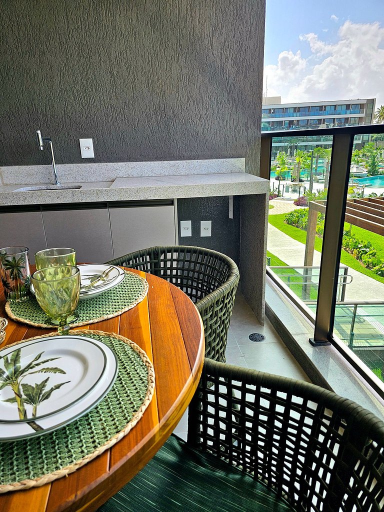 Luxo com varanda gourmet no BC Solare #111D