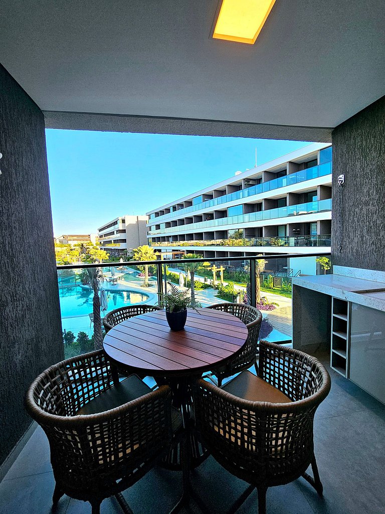 Luxo com varanda gourmet no BC Solare #114B
