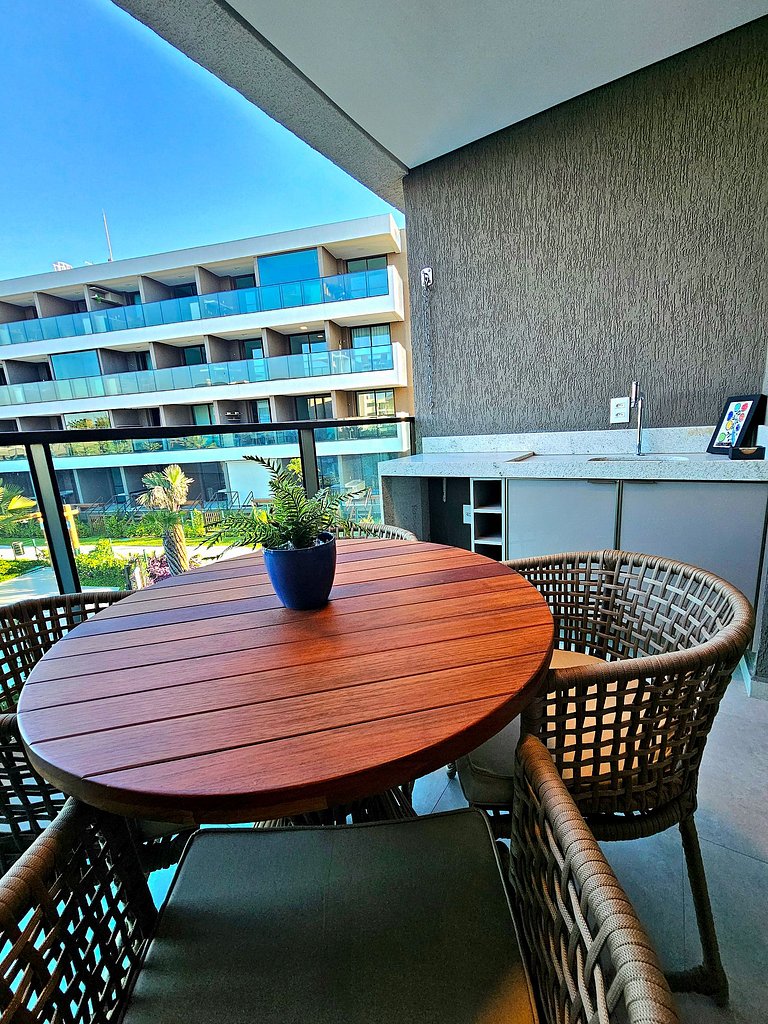 Luxo com varanda gourmet no BC Solare #114B