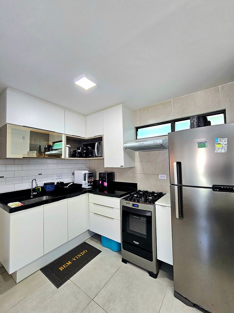 Moderno e Equipado, Centrinho de Porto Blue #101