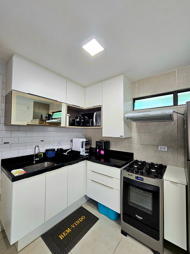 Moderno e Equipado, Centrinho de Porto Blue #101