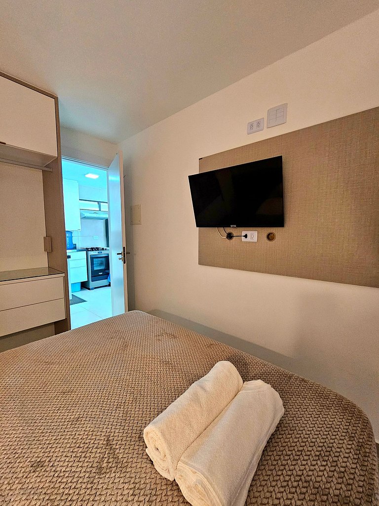 Moderno e Equipado, Centrinho de Porto Blue #101