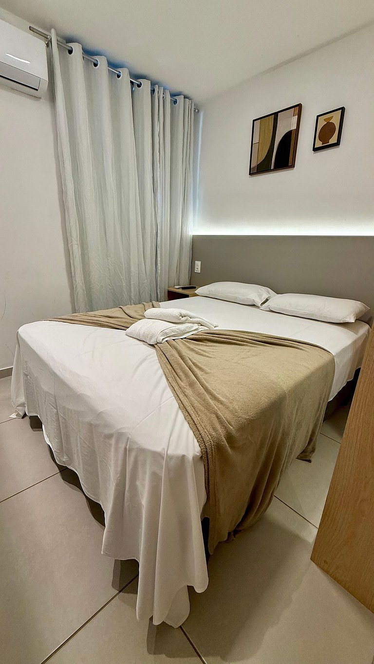 Luxo no Sunny Hall com Piscina Privativa em Porto