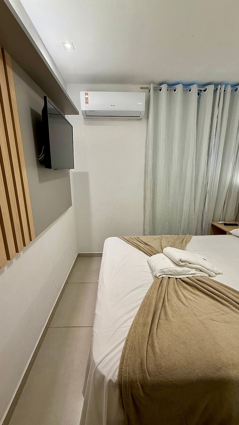 Luxo no Sunny Hall com Piscina Privativa em Porto